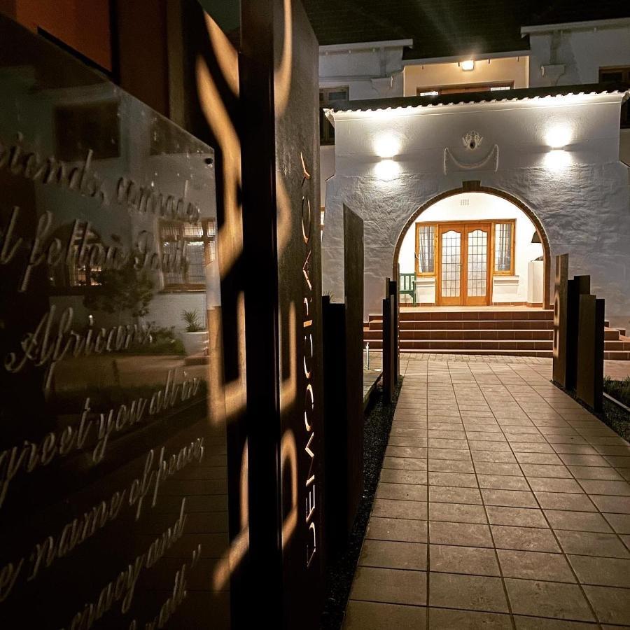 Готель Sanctuary Mandela Йоганнесбурґ Екстер'єр фото